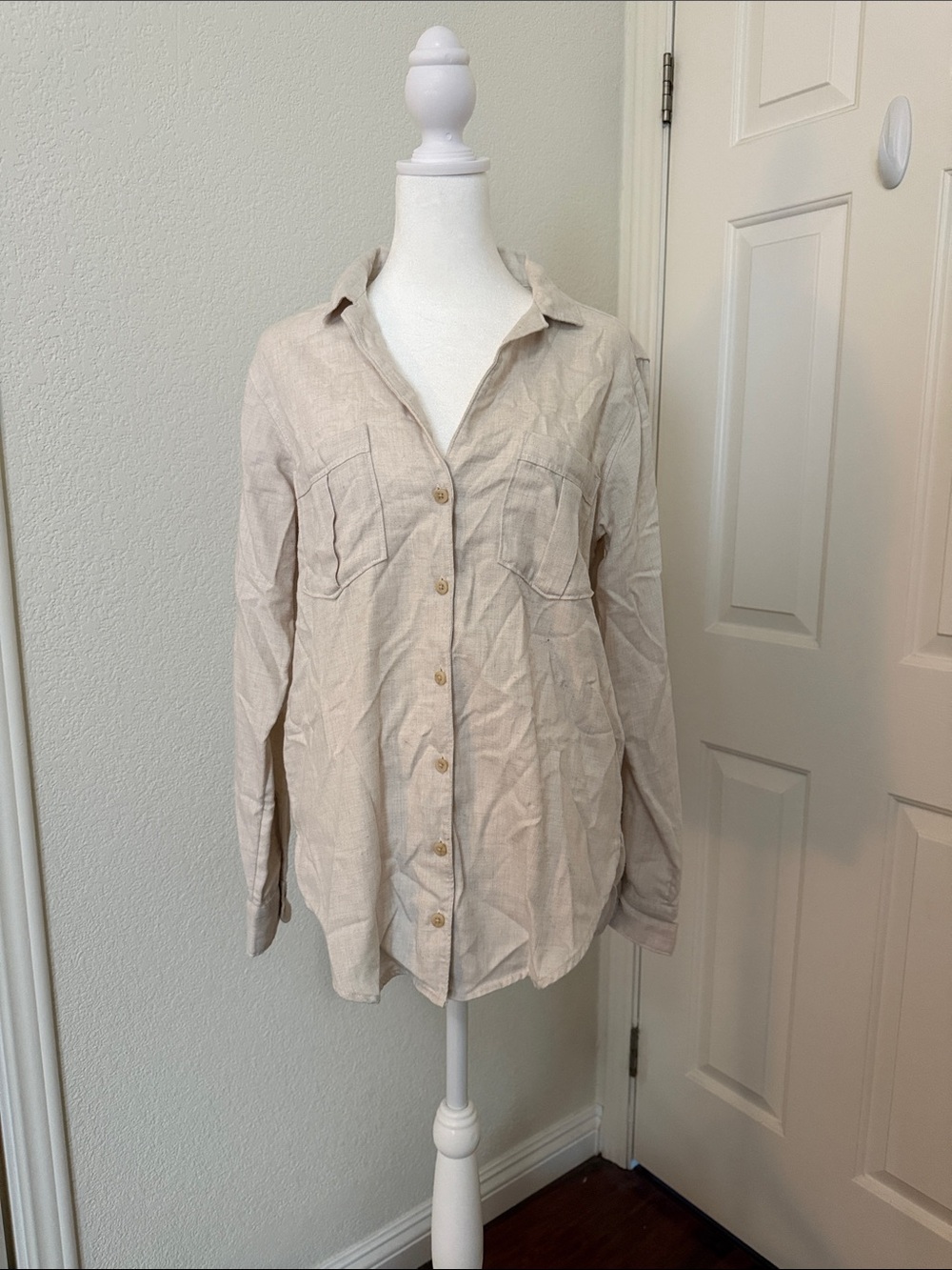 Abercrombie & Fitch Light Beige Button-Down Shirt (Flannel)